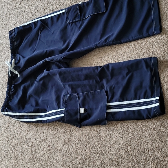 Navy Blue Capris XXL. - Picture 5 of 7